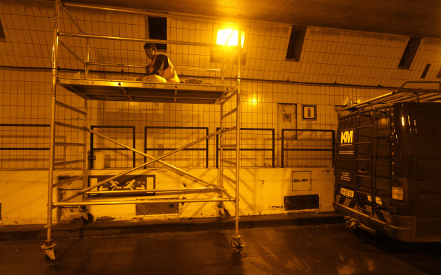 Onderhoudswerk in de Maastunnel in Rotterdam